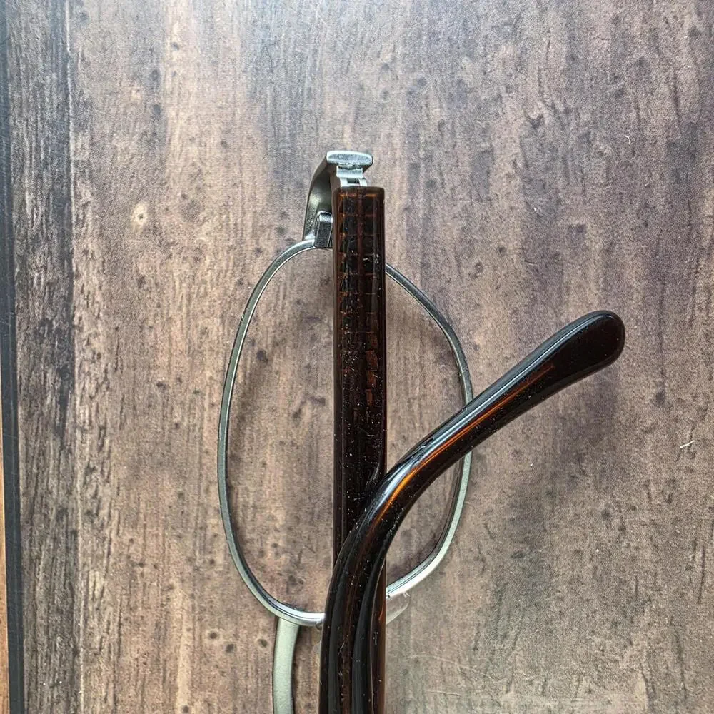 Fossil elegant eyewear